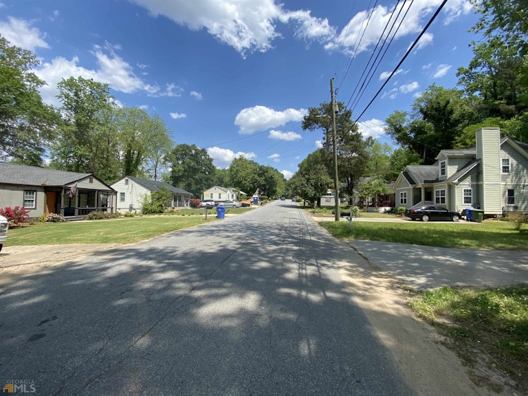 Photo 50 of 51 - 1682 N Ave NW, Atlanta, GA 30318