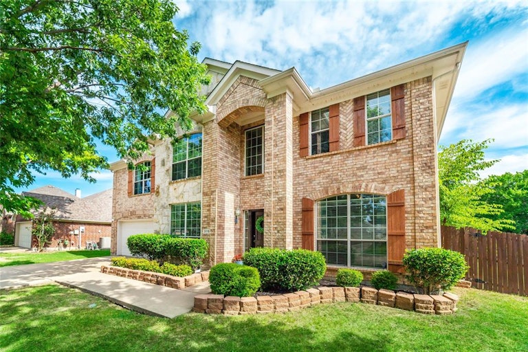 Photo 2 of 40 - 3115 Reagenea Dr, Wylie, TX 75098