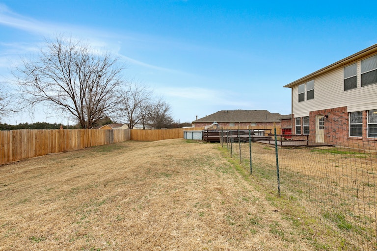 Photo 31 of 31 - 1405 Linda Ln, Cedar Hill, TX 75104