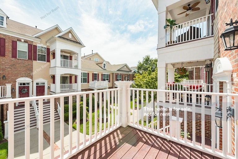 Photo 5 of 15 - 9221 Calabria Dr #104, Raleigh, NC 27617