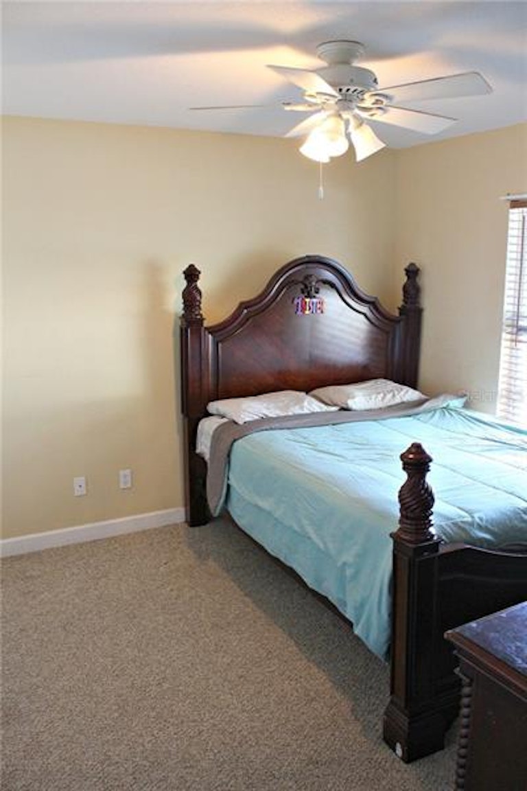 Photo 21 of 24 - 847 Cumberland Cir, Minneola, FL 34715