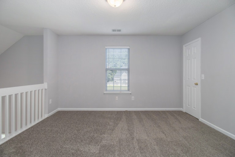Photo 18 of 22 - 9720 Mattforest Cir, Charlotte, NC 28277
