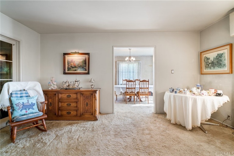Photo 6 of 25 - 2401 S 3rd Ave, Arcadia, CA 91006