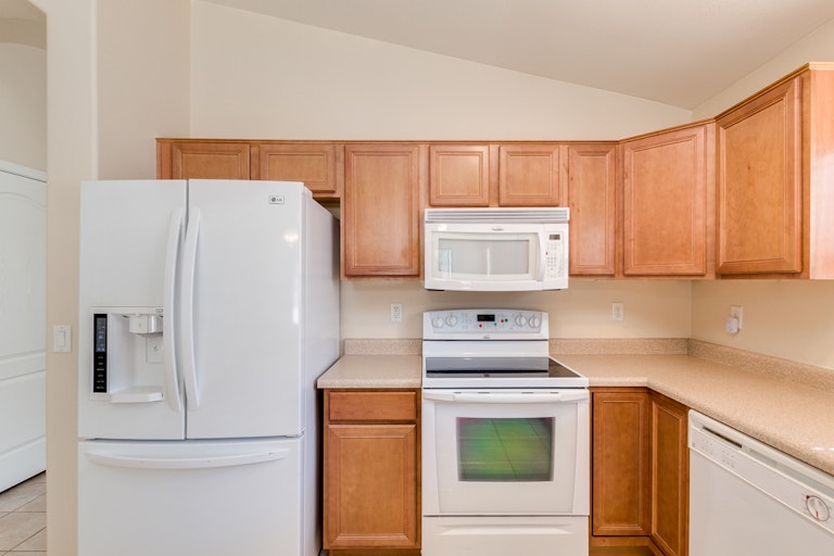 Photo 7 of 21 - 1298 W Hereford Dr, San Tan Valley, AZ 85143
