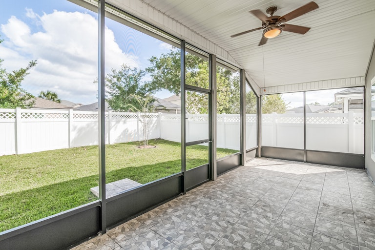 Photo 6 of 25 - 167 Brentley Ln, Orange Park, FL 32065