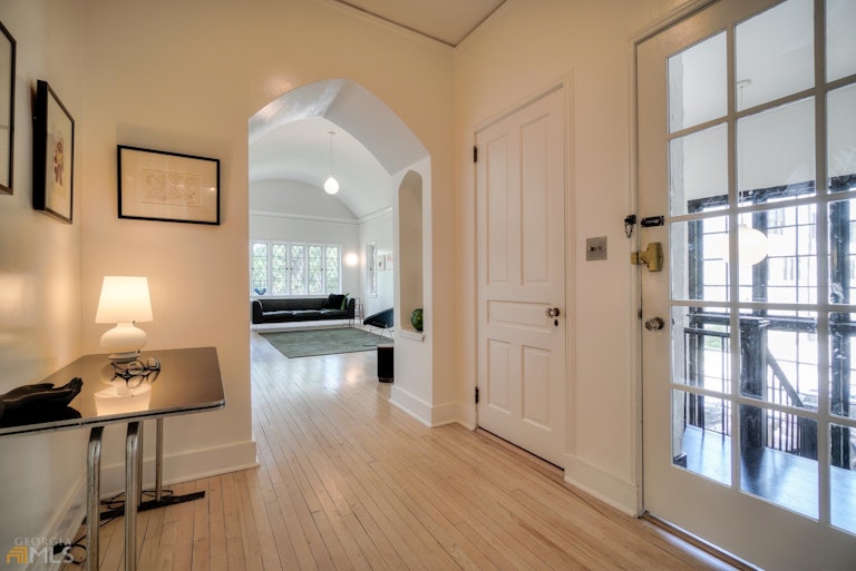 Photo 8 of 59 - 898 Briarcliff Rd NE, Atlanta, GA 30306