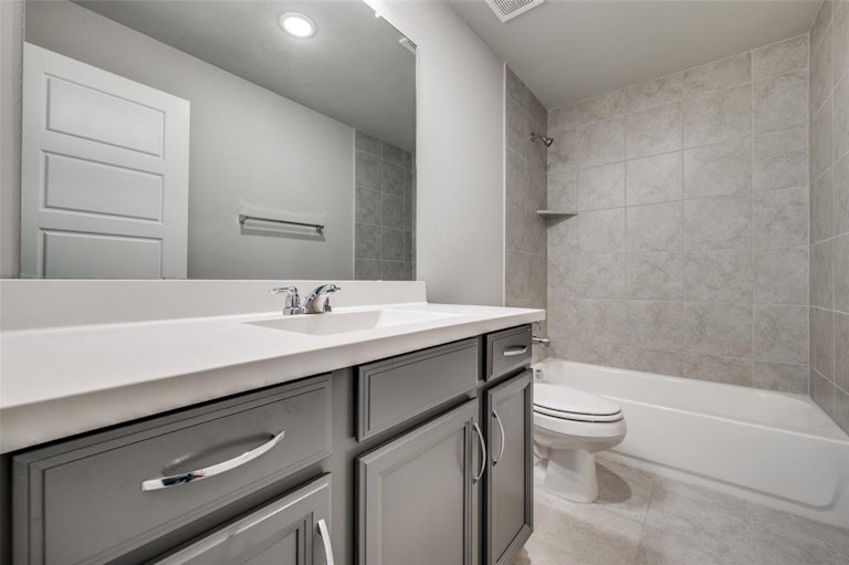 Photo 23 of 33 - 2510 War Admiral St, Celina, TX 75009