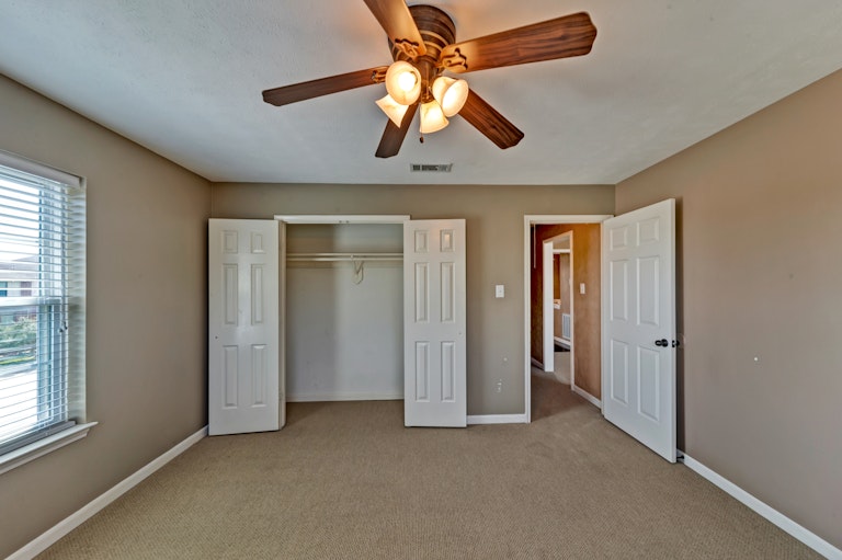 Photo 19 of 28 - 8029 Dusty Way, Fort Worth, TX 76123
