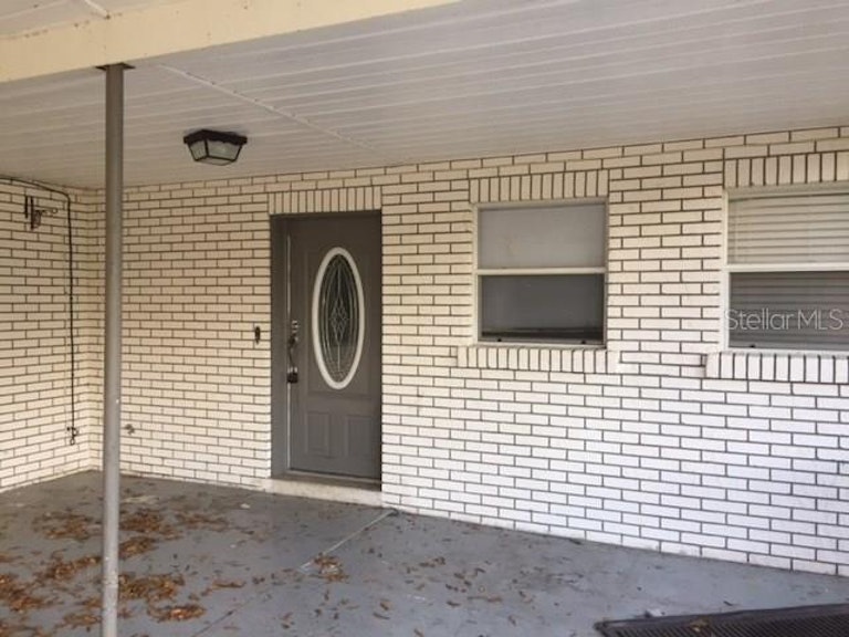 Photo 3 of 12 - 1700 N Lake Shipp Dr SW, Winter Haven, FL 33880