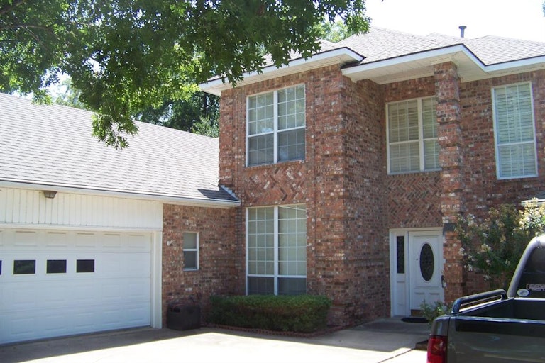 Photo 1 of 22 - 3207 Foxcreek Dr, Richardson, TX 75082
