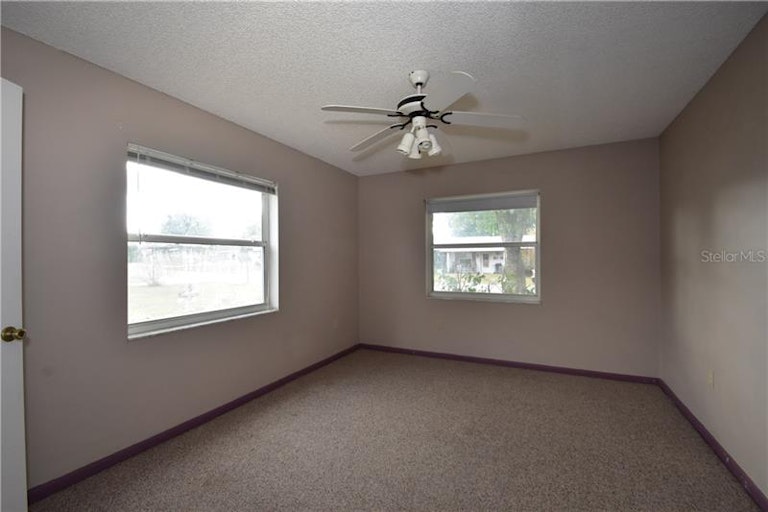 Photo 16 of 16 - 207 Lily Pad Ln, Eustis, FL 32726