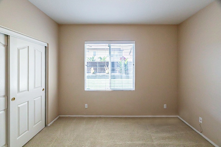 Photo 16 of 33 - 6285 Pear Ave, Eastvale, CA 92880