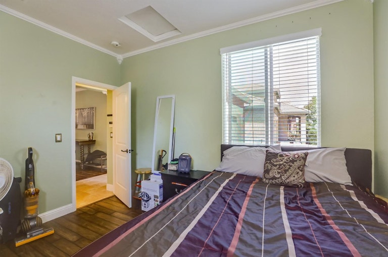 Photo 26 of 54 - 5071 Tuckerman Way, Sacramento, CA 95835