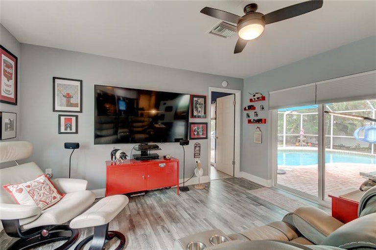 Photo 48 of 99 - 206 Timberview Dr, Safety Harbor, FL 34695