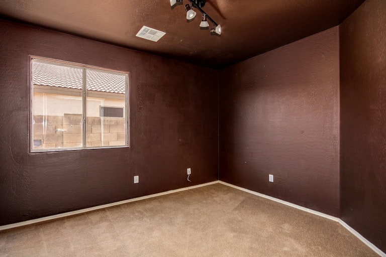 Photo 16 of 19 - 8522 W Gross Ave, Tolleson, AZ 85353
