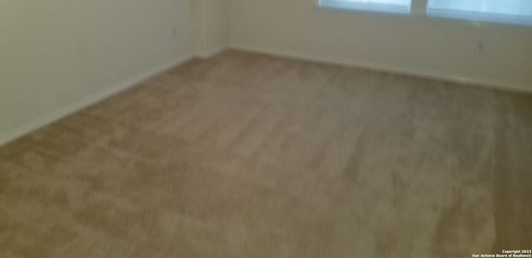 Photo 14 of 22 - 514 Candy Dr, Converse, TX 78109