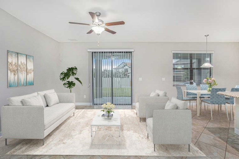 Photo 2 of 18 - 11009 Little Blue Heron Dr, Riverview, FL 33579