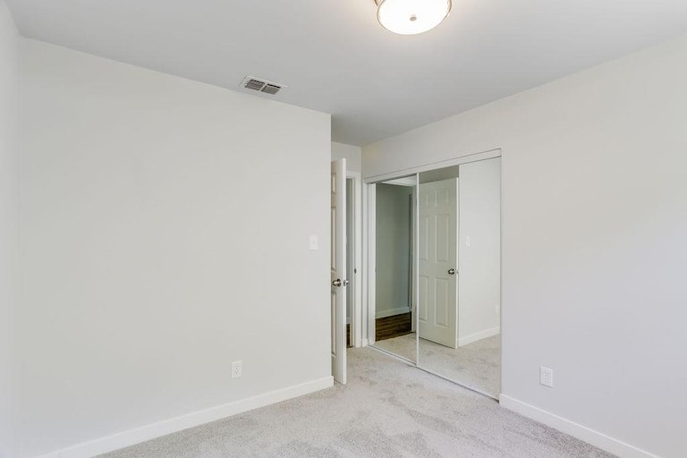 Photo 22 of 38 - 9224 Agena Ct, Sacramento, CA 95826