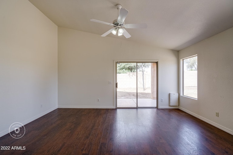Photo 5 of 28 - 15009 W Rampart Cir, Surprise, AZ 85374