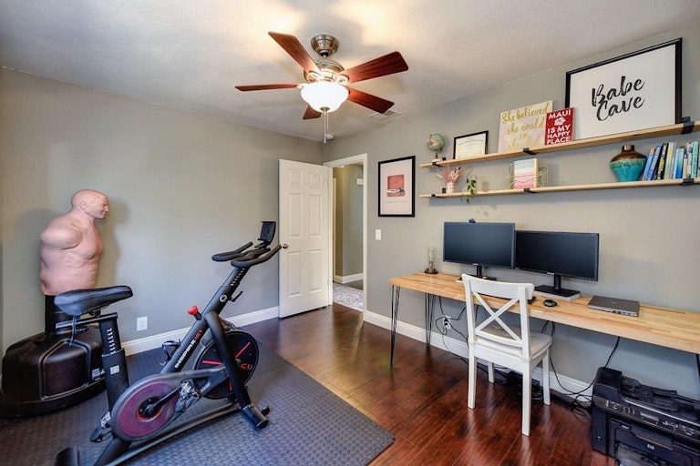 Photo 31 of 45 - 4120 Cedar Meadow Dr, Antelope, CA 95843