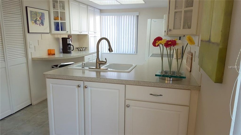 Photo 8 of 25 - 7896 Eagle Creek Dr, Sarasota, FL 34243