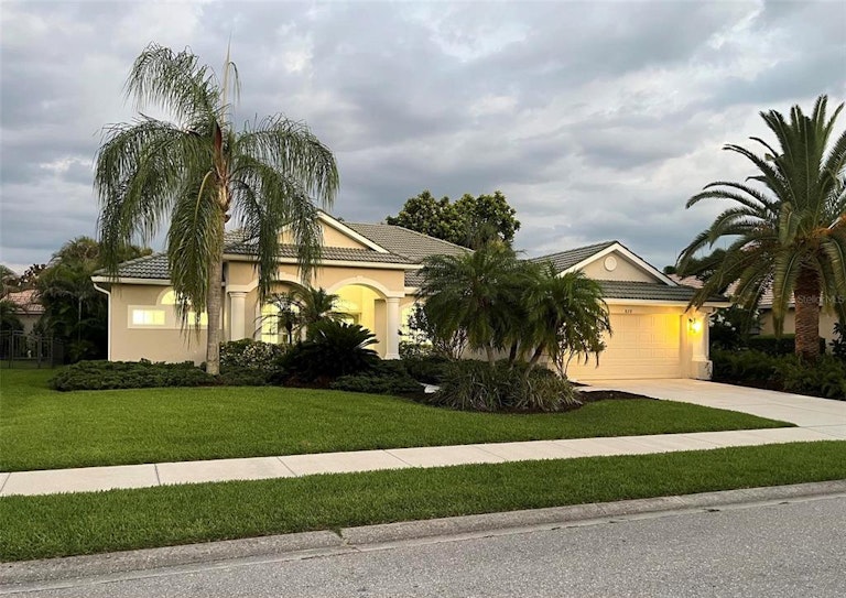 Photo 22 of 22 - 828 Placid Lake Dr, Osprey, FL 34229