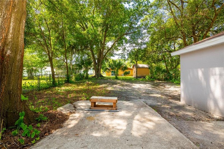 Photo 23 of 31 - 223 Normandy St, Lakeland, FL 33805