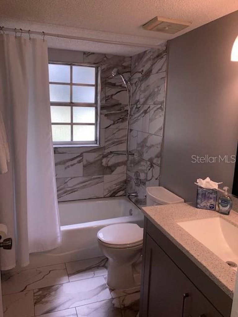 Photo 11 of 19 - 1531 Placida Rd #101, Englewood, FL 34223