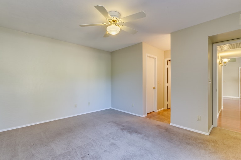 Photo 19 of 32 - 1111 W Summit Pl #65, Chandler, AZ 85224