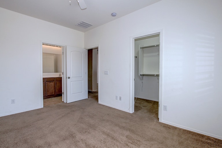Photo 5 of 25 - 19289 W Woodlands Ave, Buckeye, AZ 85326