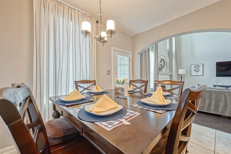 Photo 20 of 50 - 5606 Sage Willow Ln, Rosharon, TX 77583