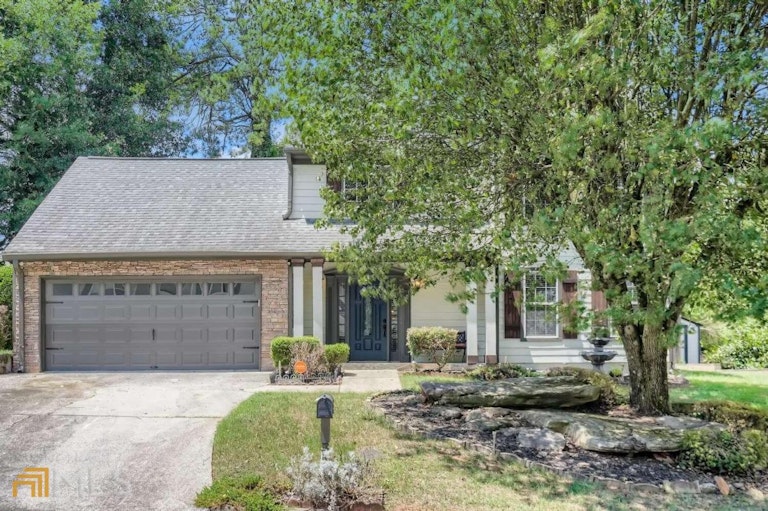 Photo 2 of 29 - 1310 Cornerstone Pl, Tucker, GA 30084