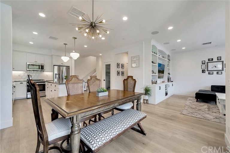 Photo 13 of 48 - 565 S Motif St, Anaheim, CA 92805