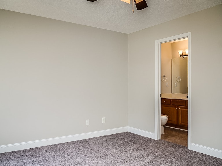 Photo 7 of 17 - 436 Craven St, Durham, NC 27704