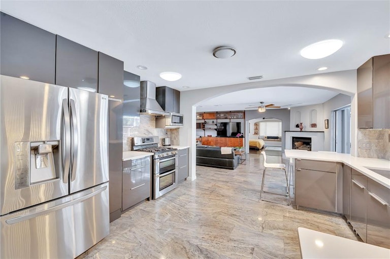 Photo 6 of 45 - 449 S Shore Dr, Osprey, FL 34229