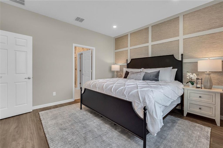 Photo 13 of 25 - 4067 Sandhill Pl, Leesburg, FL 34748