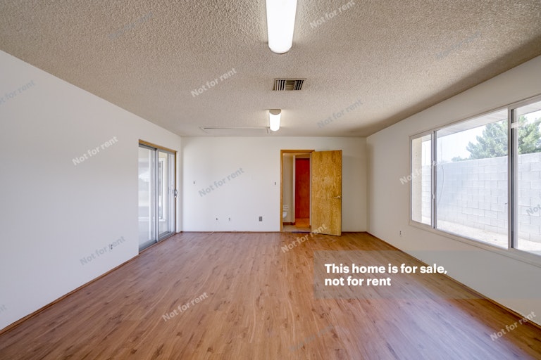 Photo 26 of 31 - 8943 N 13th Ave, Phoenix, AZ 85021