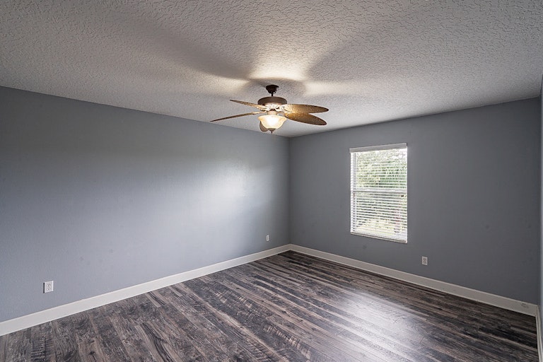 Photo 33 of 37 - 4538 Rock Hill Loop, Apopka, FL 32712