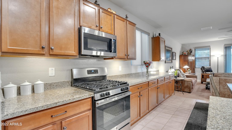 Photo 13 of 39 - 4581 W Pelotazo Way, Queen Creek, AZ 85142