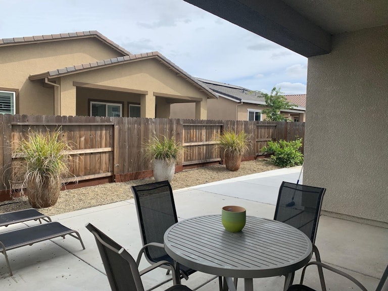 Photo 18 of 42 - 4489 Ligurian Sea Ln, Sacramento, CA 95834