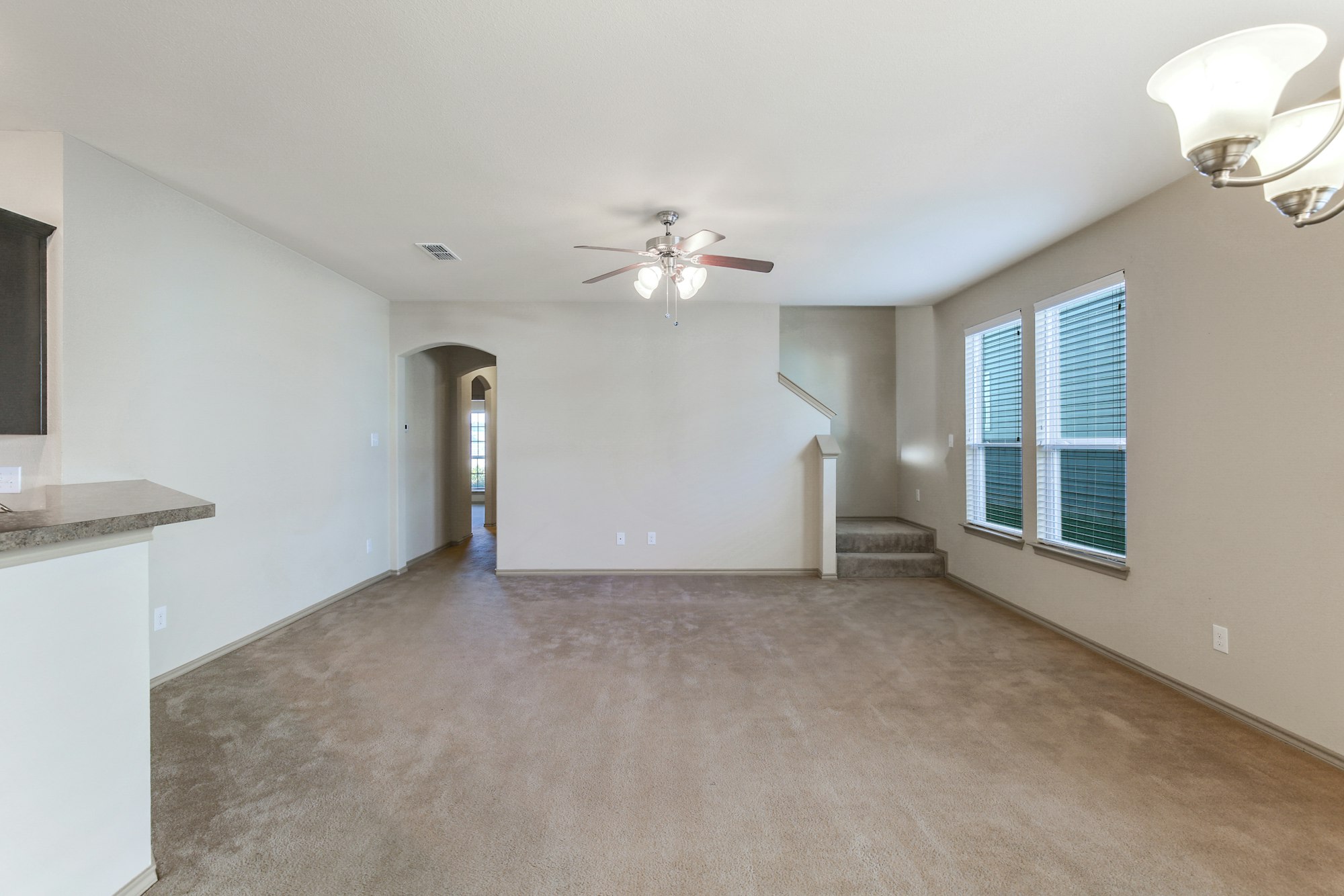 Photo 1 of 25 - 11044 Dillon St, Fort Worth, TX 76179