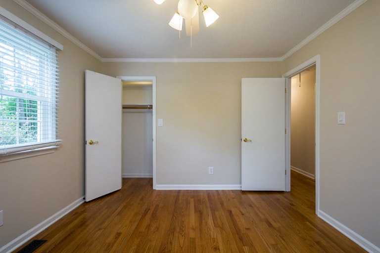 Photo 11 of 16 - 7709 Leesville Rd, Raleigh, NC 27613