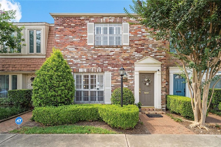 Photo 1 of 26 - 6485 Olympia Dr #72, Houston, TX 77057