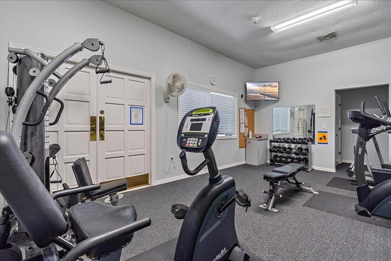 Photo 37 of 44 - 1360 Siesta Bayside Dr #1360-D, Sarasota, FL 34242
