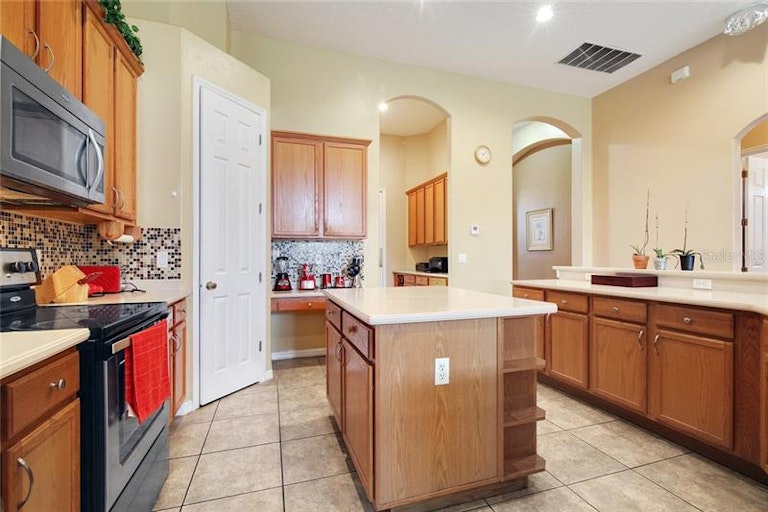 Photo 13 of 24 - 2014 Pitch Way, Kissimmee, FL 34746