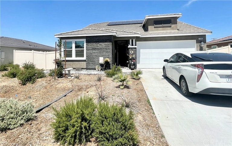 Photo 1 of 1 - 26686 Eureka St, Redlands, CA 92373
