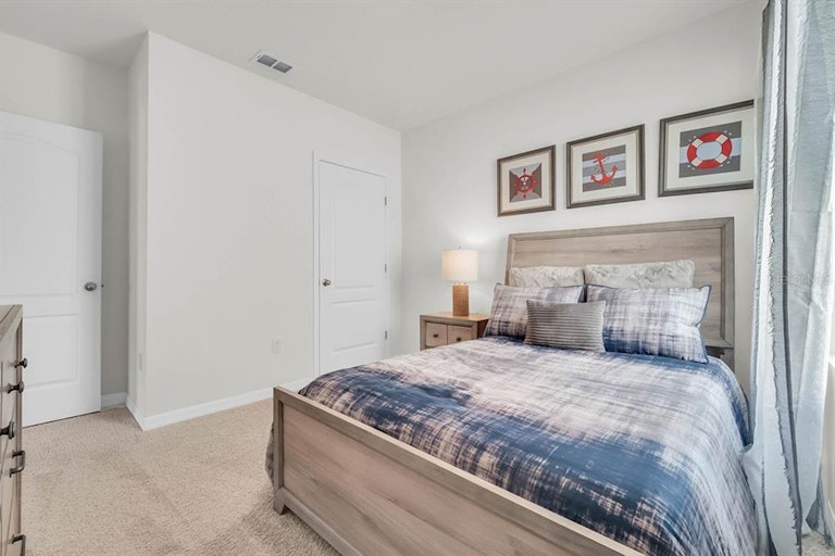 Photo 11 of 28 - 5508 Siltstone St, Lakeland, FL 33811