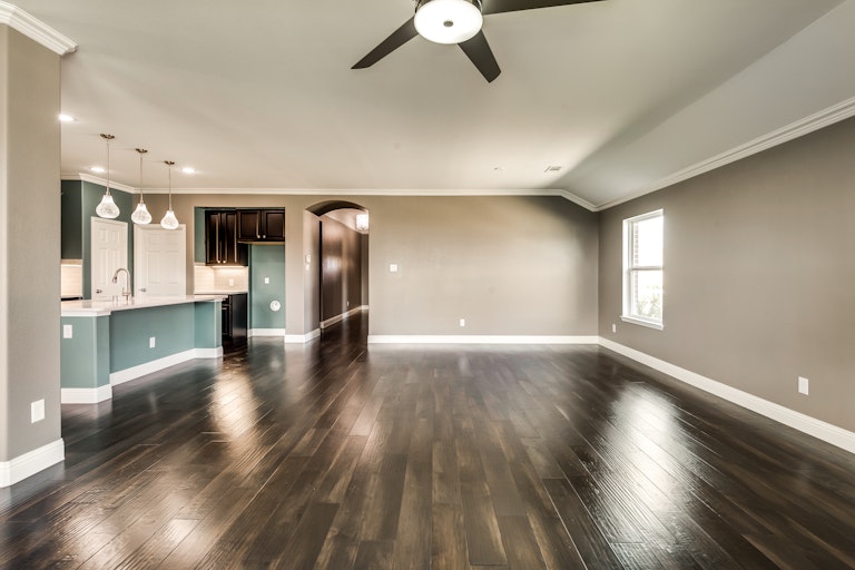 Photo 8 of 26 - 1801 Kaiser Cv, Argyle, TX 76226