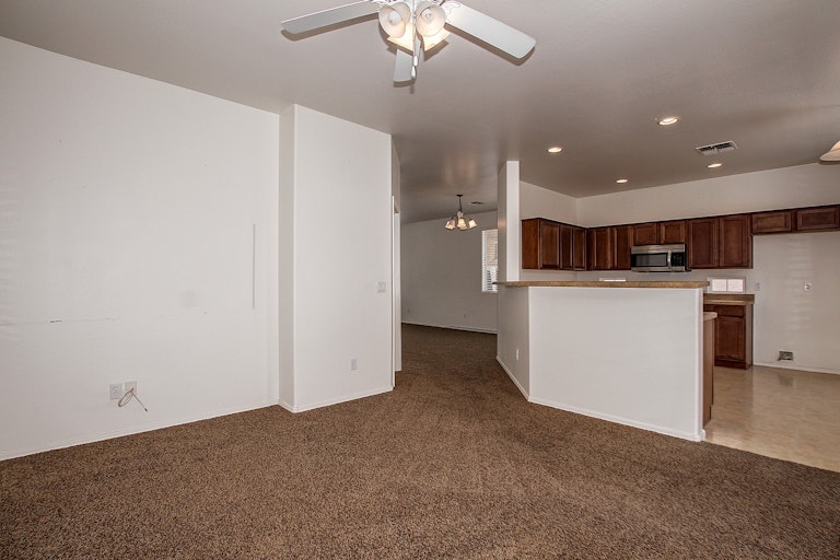 Photo 12 of 26 - 11992 W Fillmore St, Avondale, AZ 85323
