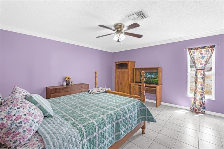 Photo 11 of 26 - 11160 Portsmouth St, Spring Hill, FL 34609